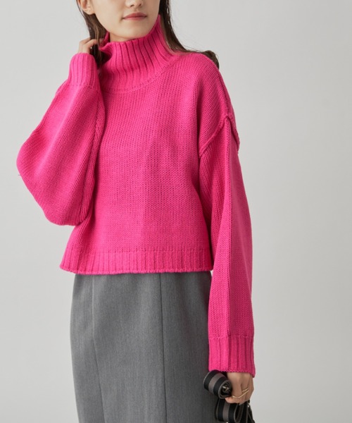 CLEARIMPRESSION （クリアインプレッション）の「バルキークロップドプルオーバーニット（ニット/セーター・レディース・グリーン/オフホワイト/ピンク・FREE）」の3枚目の写真