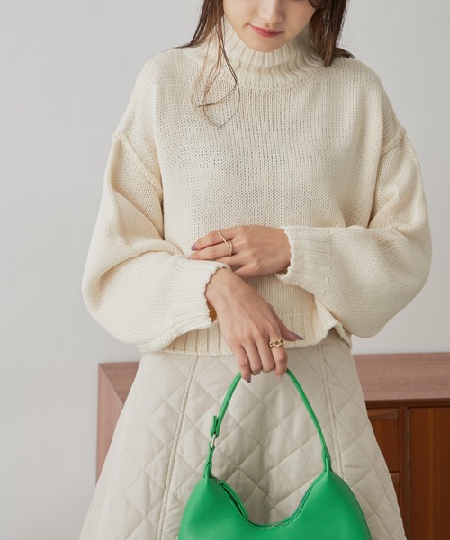 CLEARIMPRESSION （クリアインプレッション）の「バルキークロップドプルオーバーニット（ニット/セーター・レディース・グリーン/オフホワイト/ピンク・FREE）」の5枚目の写真