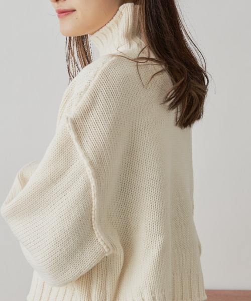 CLEARIMPRESSION （クリアインプレッション）の「バルキークロップドプルオーバーニット（ニット/セーター・レディース・グリーン/オフホワイト/ピンク・FREE）」の17枚目の写真