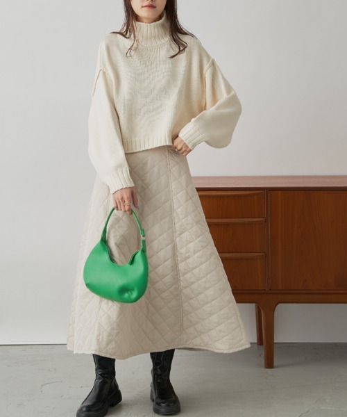 CLEARIMPRESSION （クリアインプレッション）の「バルキークロップドプルオーバーニット（ニット/セーター・レディース・グリーン/オフホワイト/ピンク・FREE）」の13枚目の写真