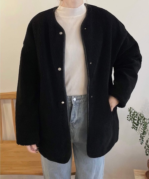 shopnikoniko(ショップニコニコ)の「キルティング ボア リバーシブルコート パイピング もこもこ ノーカラージャケット(ノーカラージャケット・レディース・アイボリー/ブラック・フリー)」の11枚目の写真