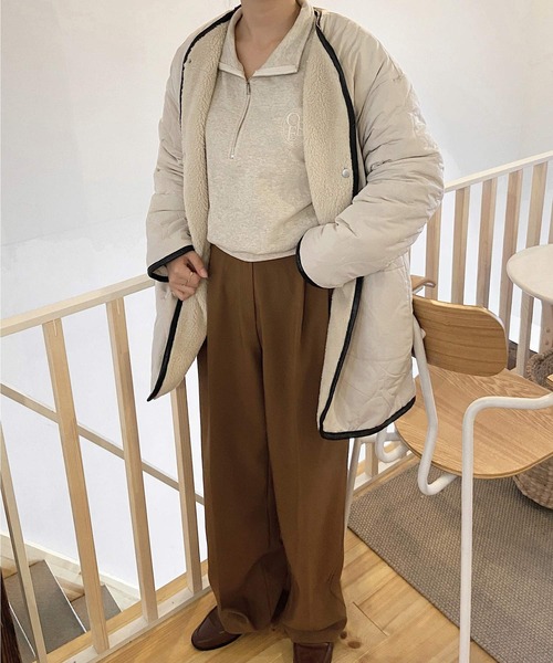 shopnikoniko(ショップニコニコ)の「キルティング ボア リバーシブルコート パイピング もこもこ ノーカラージャケット(ノーカラージャケット・レディース・アイボリー/ブラック・フリー)」の5枚目の写真