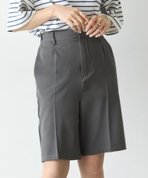 センタープレスピンタックバミューダパンツ