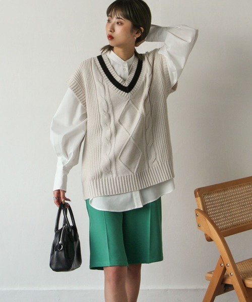 Chillfar(チルファー)の「センタープレスピンタックバミューダパンツ(その他パンツ・レディース・グレー/ブラック/カーキ/アイボリー/ダークブラウン/ピンク/グリーン/オレンジ・FREE)」の19枚目の写真