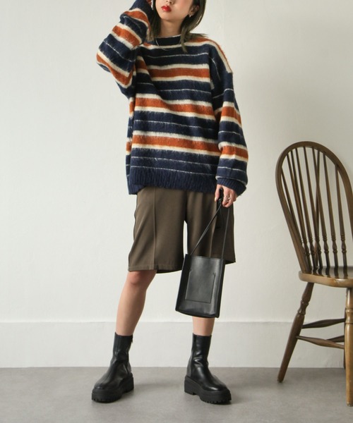 Chillfar(チルファー)の「センタープレスピンタックバミューダパンツ(その他パンツ・レディース・グレー/ブラック/カーキ/アイボリー/ダークブラウン/ピンク/グリーン/オレンジ・FREE)」の15枚目の写真