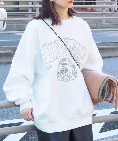 tiptop(ティップトップ)の「【ZOZO限定アイテム】裏起毛カレッジ刺繍スウェットプルオーバー(スウェット・レディース・ネイビー/グレー/オフホワイト/アイボリー/ボルドー/チャコールグレー・FREE)」の7枚目の写真