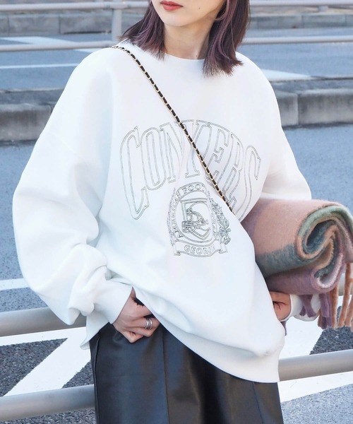 tiptop(ティップトップ)の「【ZOZO限定アイテム】裏起毛カレッジ刺繍スウェットプルオーバー(スウェット・レディース・ネイビー/グレー/オフホワイト/アイボリー/ボルドー/チャコールグレー・FREE)」の8枚目の写真