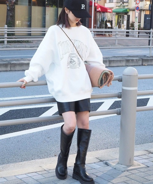 tiptop(ティップトップ)の「【ZOZO限定アイテム】裏起毛カレッジ刺繍スウェットプルオーバー(スウェット・レディース・ネイビー/グレー/オフホワイト/アイボリー/ボルドー/チャコールグレー・FREE)」の10枚目の写真