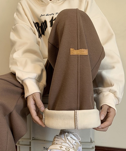 aimoha（アイモハ）の「暖か☆ワッフル生地！ストレートレッグパンツ(３カラー)（その他パンツ・メンズ・グレー/ベージュ/ブラック・MEDIUM/X-LARGE/LARGE/XX-LARGE）」の8枚目の写真
