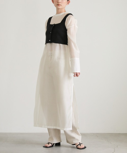 select MOCA(セレクトモカ)の「2WAYオープンスリーブシアーシャツワンピース(シャツワンピース・レディース・カーキ/ブラック/オフホワイト・FREE)」の21枚目の写真