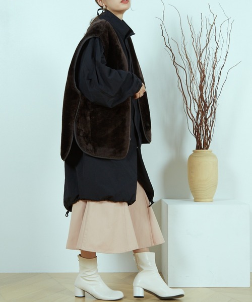 paravion（パラビオン）の「フィッシュテールモッズコート＆フェイクファーベストセット（モッズコート・レディース・カーキブラウン/ダークブラウン・FREE）」の21枚目の写真