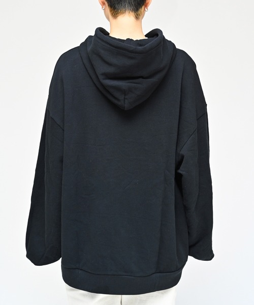 Alite cloth(アリーテクロス)の「LOSANGELSロゴプリントプルパーカー(パーカー・レディース・ブラック/チャコールグレー/グレー/オートミール・2XL/M/L/XL)」の8枚目の写真