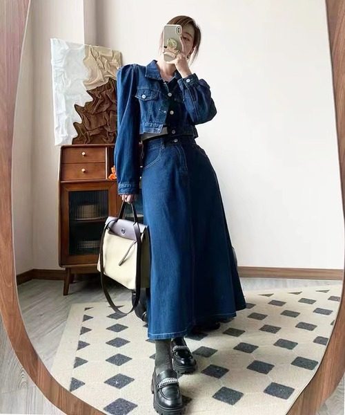 Jewelobe(ジュエローブ)の「クロップドジャケット×ロンスカデニムセットアップ(セットアップ・レディース・ネイビー/ブルー・M/L)」の5枚目の写真