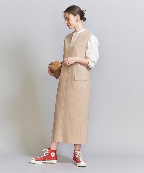 キーネックバックスリットジャンパースカート