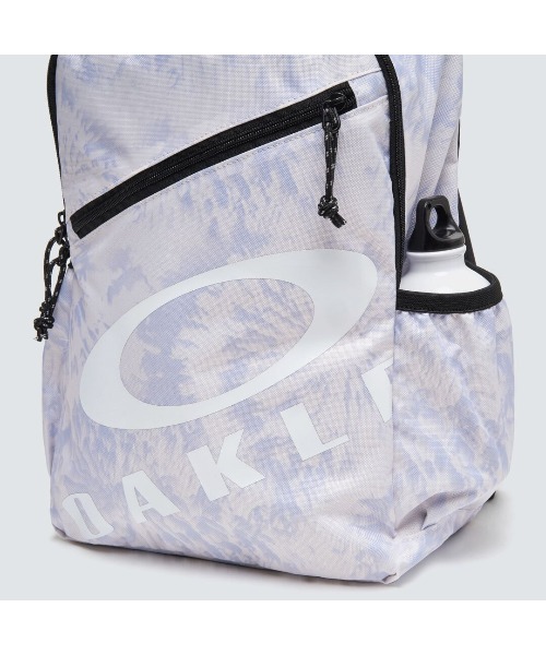 OAKLEY(オークリー)の「オークリー ESSENTIAL DAY PACK S 6.0 YTR /バックパック/ YOUTH /OAKLEY(バックパック/リュック・キッズ・その他・U)」の4枚目の写真