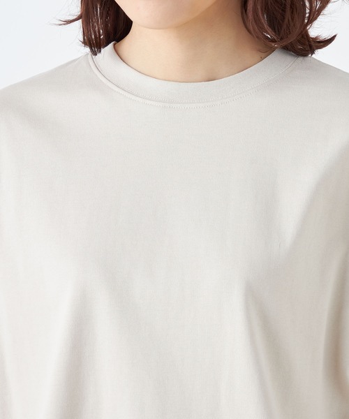 Petit Honfleur(プチオンフルール)の「モックネックTシャツ(Tシャツ/カットソー・レディース・チャコールグレー/ベージュ・L/M)」の6枚目の写真