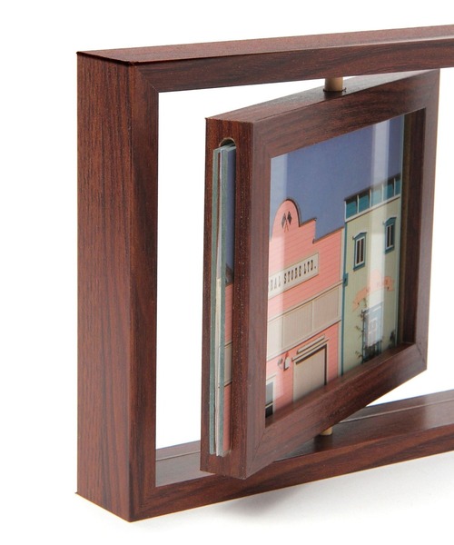 BAYFLOW（ベイフロー）の「BFクルクルフォトフレームL（フォトフレーム・レディース・ブラウン・0）」の2枚目の写真