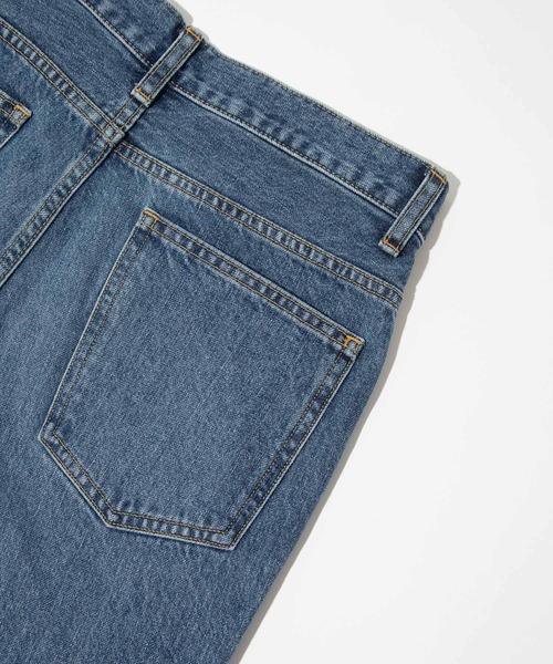 styles(スタイルス)の「HOLIDAY HIGH WAIST BELL-BOTTOM DENIM PANTS 22102840(デニムパンツ・メンズ・ブルー・2/4)」の14枚目の写真