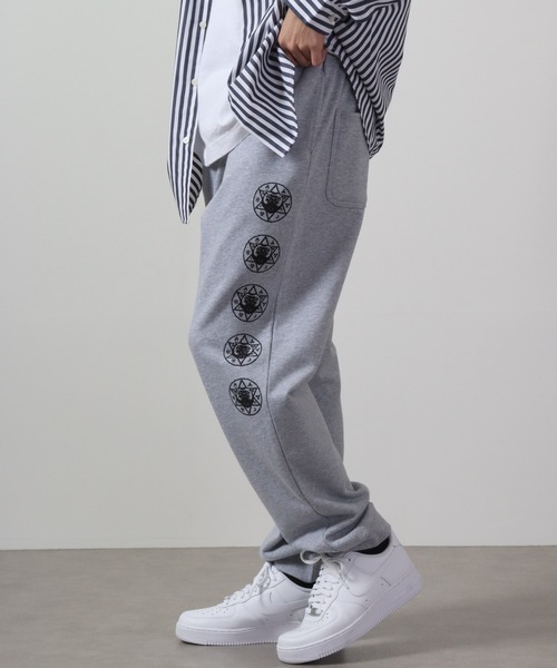 MISHKA(ミシカ)の「MISHKA PANT スウェットパンツ PRAYER CIRCLE(スウェットパンツ・メンズ・ホワイト/グレー/ブラック・2XL/L/XL/M)」の8枚目の写真