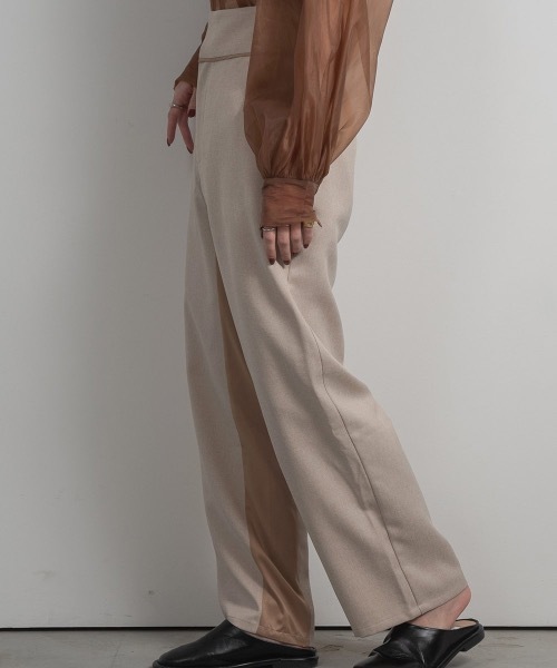 lawgy（ラウジー）の「satin docking pants（その他パンツ・レディース・サンドベージュ/ブラウン・S/M）」の2枚目の写真