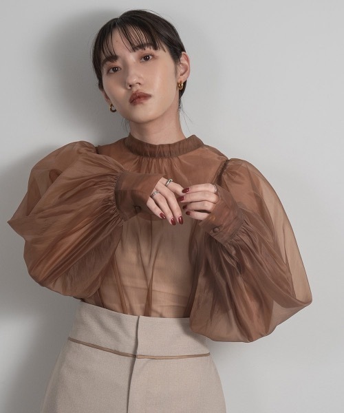 lawgy（ラウジー）の「satin docking pants（その他パンツ・レディース・サンドベージュ/ブラウン・S/M）」の15枚目の写真