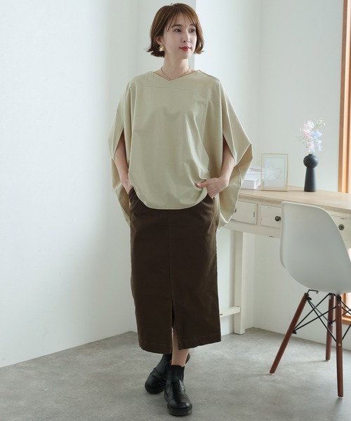 ElegChic(エレグシック)の「裏毛リラックスプルオーバー(Tシャツ/カットソー・レディース・ライトベージュ/ブラック/杢グレー・M/XL/4L)」の21枚目の写真