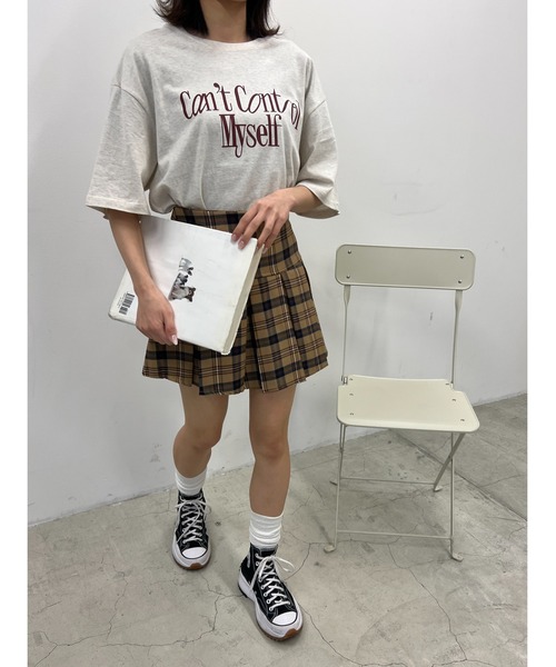 WC(ダブル シー)の「メッセージロゴビッグTシャツ(Tシャツ/カットソー・レディース・ライトベージュ/ブラック系その他/ホワイト・FREE)」の12枚目の写真