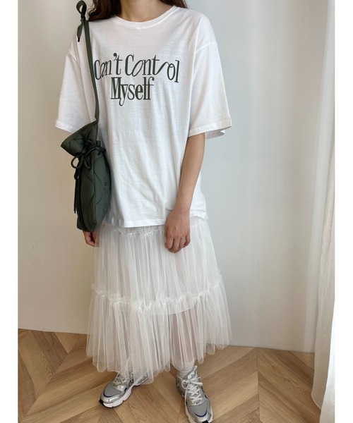 WC(ダブル シー)の「メッセージロゴビッグTシャツ(Tシャツ/カットソー・レディース・ライトベージュ/ブラック系その他/ホワイト・FREE)」の6枚目の写真