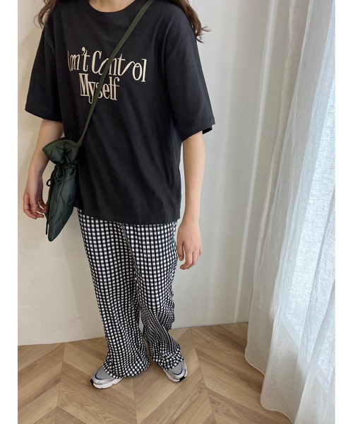 WC(ダブル シー)の「メッセージロゴビッグTシャツ(Tシャツ/カットソー・レディース・ライトベージュ/ブラック系その他/ホワイト・FREE)」の22枚目の写真