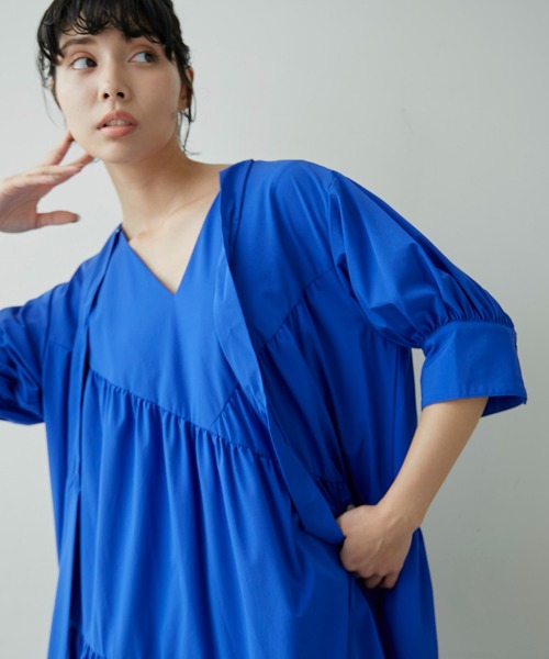 ear PAPILLONNER(イアパピヨネ)の「リボン付きランダムギャザーワンピース【SUM1 STYLE(スミスタイル)】(ワンピース・レディース・ブラック/ブルー・FREE)」の21枚目の写真