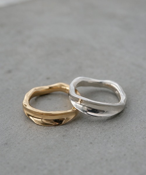 Ops.(オプス)の「アクセサリー リング レディース シンプル シルバー925 ボリューム【mielikki-tuuli-ring ミエリッキ・トゥーリ】(リング・レディース・イエローゴールド/シルバー・11号/13号/15号)」の16枚目の写真