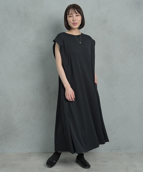 Arinomama（アリノママ）の「Arinomama スムースシルケット肩タックワンピース（ワンピース・レディース・ブルー/ブラック/グリーン・FREE）」の9枚目の写真