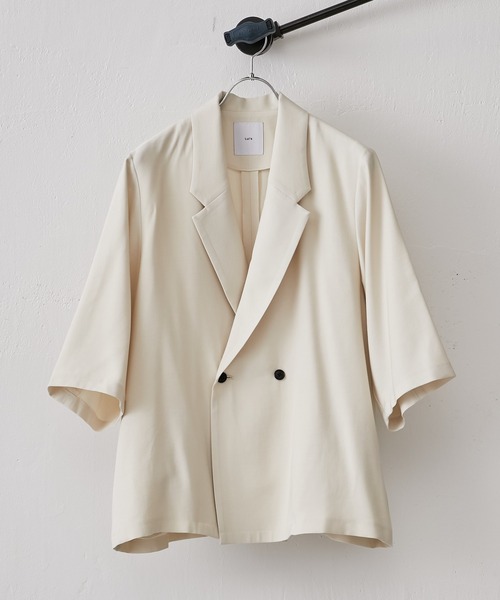 Lui's(ルイス)の「5分袖ダブルジャケット(テーラードジャケット・メンズ・チャコールグレー/ブラック/ホワイト系その他・M/S)」の4枚目の写真