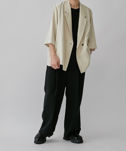 Lui's(ルイス)の「5分袖ダブルジャケット(テーラードジャケット・メンズ・チャコールグレー/ブラック/ホワイト系その他・M/S)」の7枚目の写真