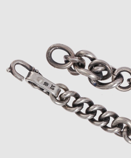 Werkstatt Munchen( ワークスタッドミュンヘン)の「bracelet fine curb chain(ブレスレット・メンズ・シルバー・S)」の3枚目の写真