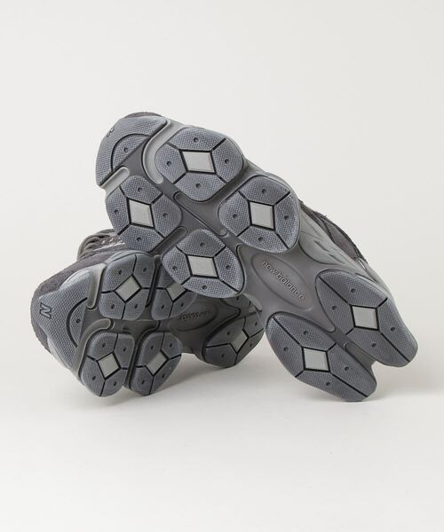 NEW BALANCE（ニューバランス）の「New Balance U9060SG（スニーカー・メンズ・グレー・26.5cm/26.0cm/27.0cm/30.0cm/28.5cm/27.5cm/28.0cm/29.0cm/25.5cm）」の3枚目の写真