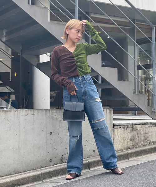 CIAOPANIC(チャオパニック)の「2WAY配色ラメシャーリングトップス(Tシャツ/カットソー・レディース・ブルー/グリーン/ピンク・FREE)」の4枚目の写真