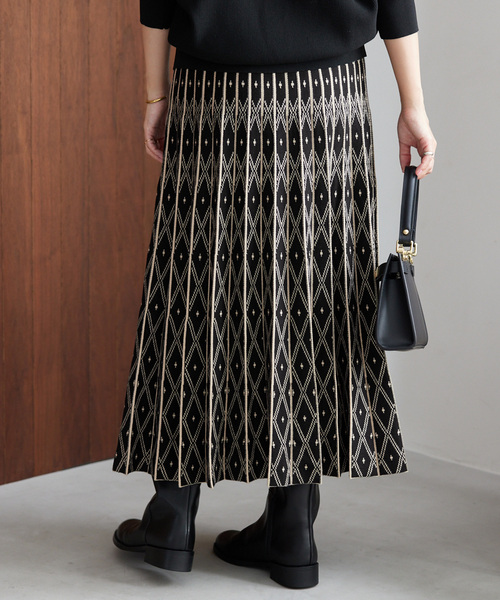 Torrazzo Donna（トラッゾドンナ）の「【TORRAZZO DONNA】リバーシブルスカートダイヤ（スカート・レディース・ブラック・FREE）」の8枚目の写真