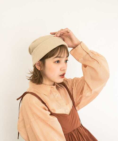 KBF（ケイビーエフ）の「ニットビーニー（ニットキャップ/ビーニー・レディース・ベージュ/ネイビー・ONE）」の4枚目の写真
