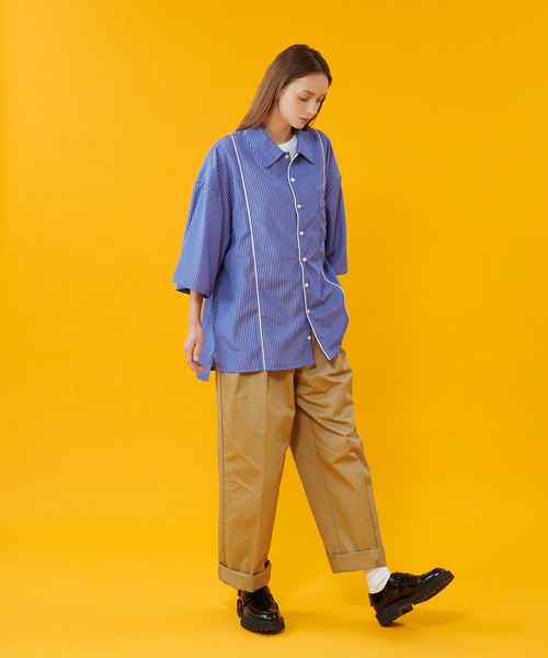 ONCILY(オンシェリー)の「BELTED STRAIGHT CHINO PANTS / ベルテッドストレートチノパンツ(チノパンツ・メンズ・ネイビー/ベージュ・LARGE/SMALL/MEDIUM)」の8枚目の写真