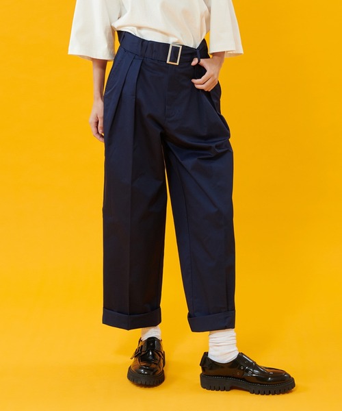 ONCILY(オンシェリー)の「BELTED STRAIGHT CHINO PANTS / ベルテッドストレートチノパンツ(チノパンツ・メンズ・ネイビー/ベージュ・LARGE/SMALL/MEDIUM)」の11枚目の写真