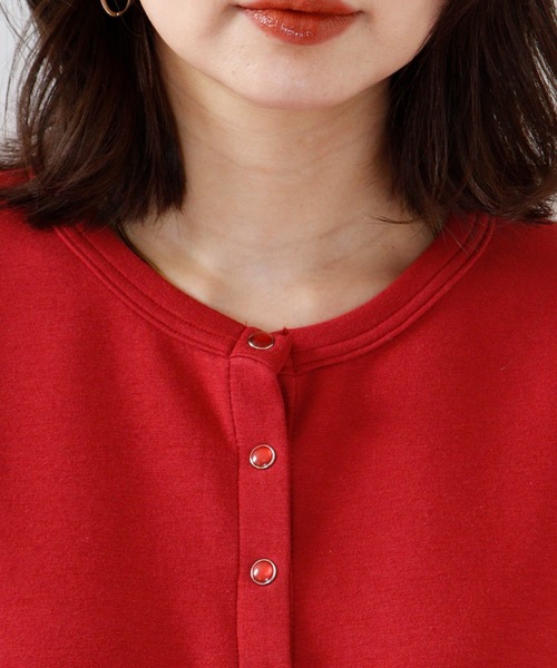 Anna Nicola(アンナニコラ)の「Anna Nicola ダンボールスナップカーディガン(カーディガン/ボレロ・レディース・ブルー/ブラック/モスグリーン/レッド/パープル/キャメル・38)」の14枚目の写真
