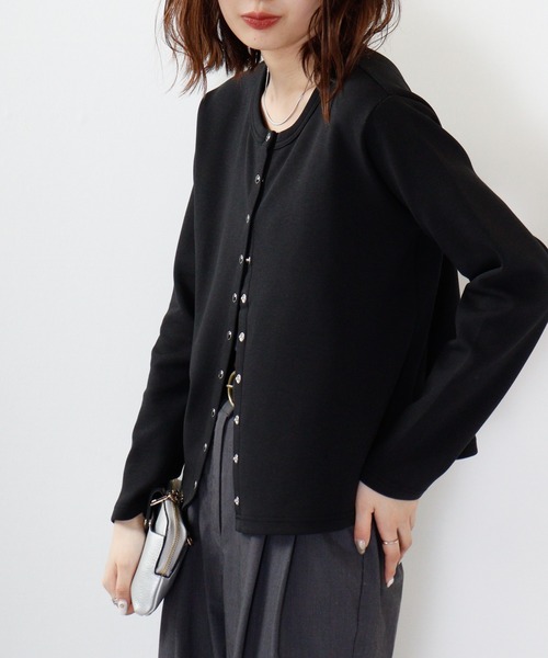 Anna Nicola(アンナニコラ)の「Anna Nicola ダンボールスナップカーディガン(カーディガン/ボレロ・レディース・ブルー/ブラック/モスグリーン/レッド/パープル/キャメル・38)」の18枚目の写真