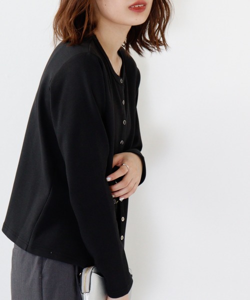 Anna Nicola(アンナニコラ)の「Anna Nicola ダンボールスナップカーディガン(カーディガン/ボレロ・レディース・ブルー/ブラック/モスグリーン/レッド/パープル/キャメル・38)」の19枚目の写真