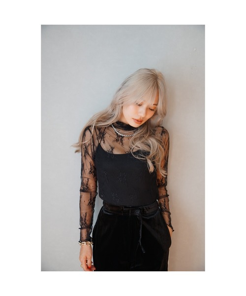 ODORATA（オドラタ）の「シアートップス（Tシャツ/カットソー・レディース・ブラック/ホワイト・FREE）」の4枚目の写真