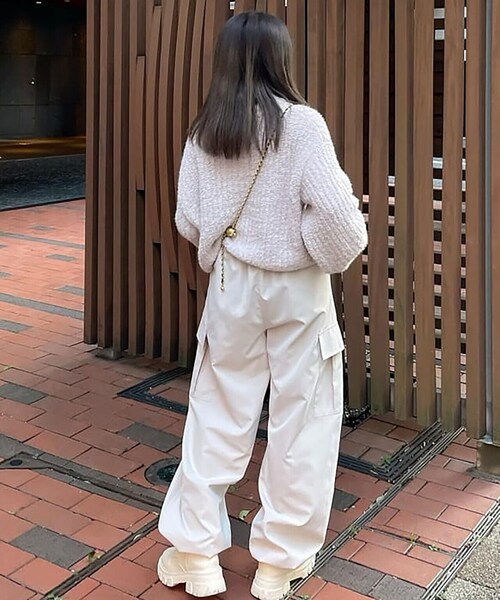FREE'S MART(フリーズマート)の「裾ドロストカーゴパンツ(カーゴパンツ・レディース・カーキ/ベージュ/ブラック・MEDIUM/SMALL)」の8枚目の写真