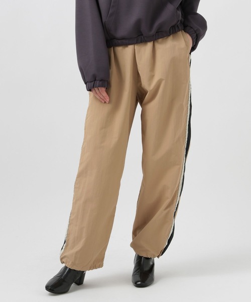 BAYFLOW（ベイフロー）の「ハイショクラインパンツ（その他パンツ・レディース・ブラック/ベージュ/グリーン・SMALL/MEDIUM）」の9枚目の写真