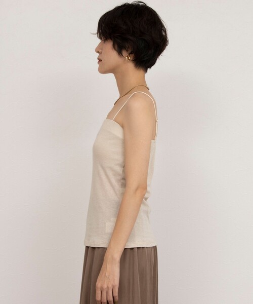 NOLLEY’S（ノーリーズ）の「カップ付き2WAYキャミソール（キャミソール・レディース・ゴールド/ホワイト/ブラック・FREE）」の10枚目の写真