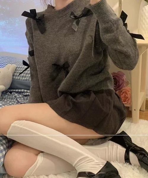 Chick(チック)の「【元日向坂46 渡邉 美穂様着用】RIBBON CREW NECK KNIT / リボンクルーネックニットトップス(ニット/セーター・レディース・ダークグレー・FREE)」の9枚目の写真