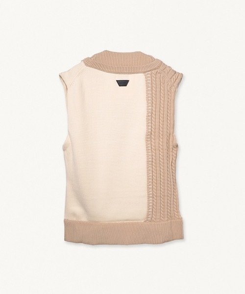 FORSOMEONE（フォーサムワン）の「FORSOMEONE DAMAGE KNIT VEST（ベスト・メンズ・ベージュ/ブラック・46）」の17枚目の写真